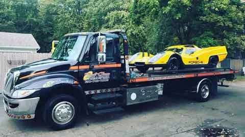 Luxury Car Towing Bull Valley