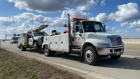Work Truck Towing Lake Barrington, IL